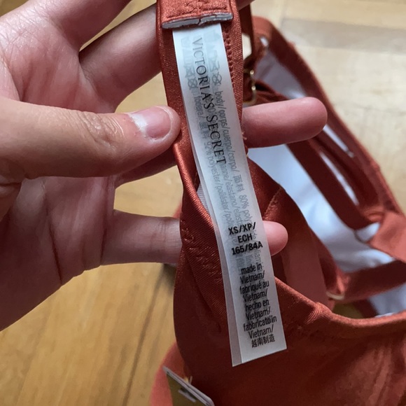 NWT Victoria’s Secret Shine Strap Tulum Bikini Top - Picture 12 of 13